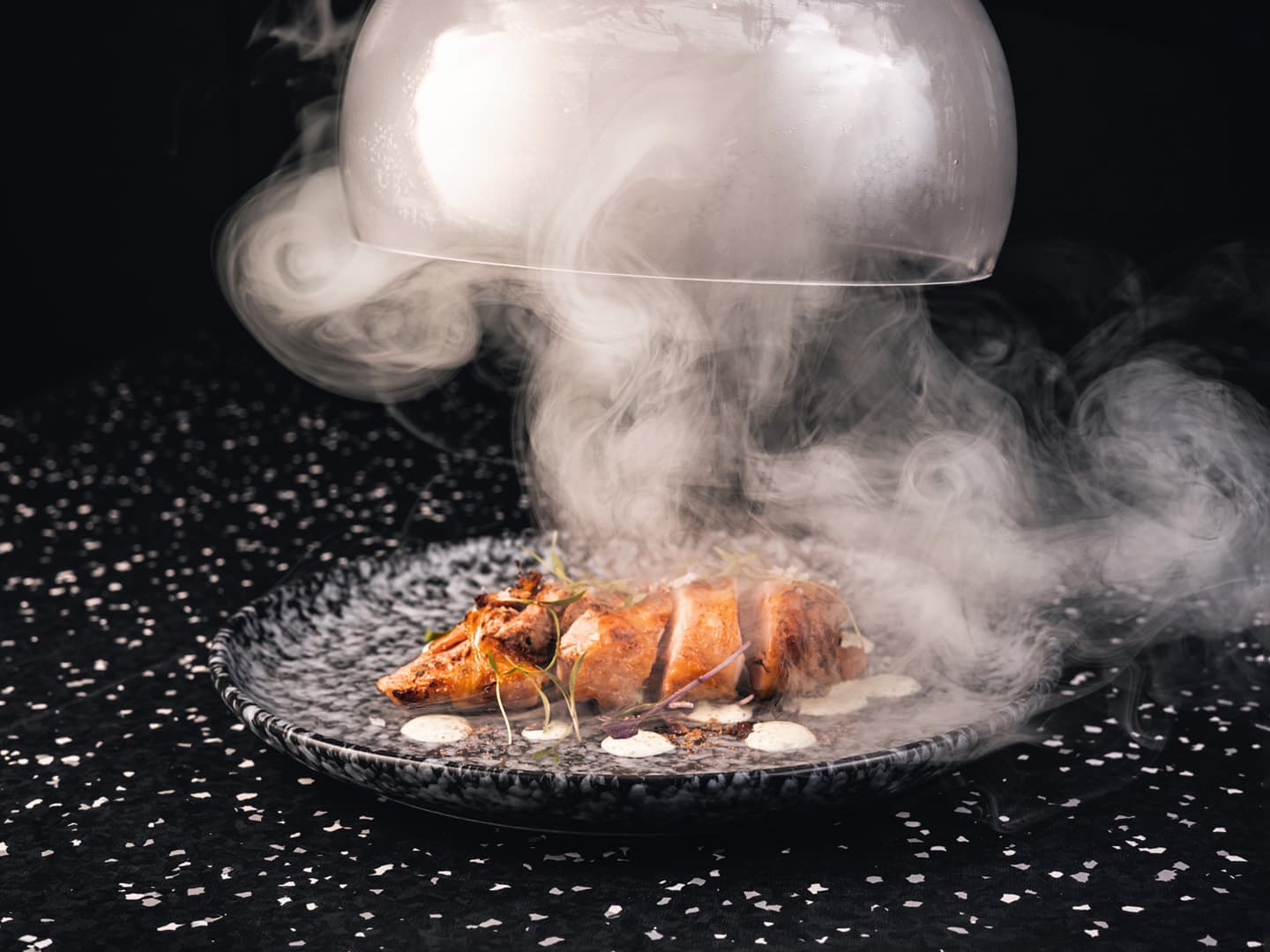 <p>Marinated chicken leg with coriander yoghurt chutney smoked with lemon wood</p>