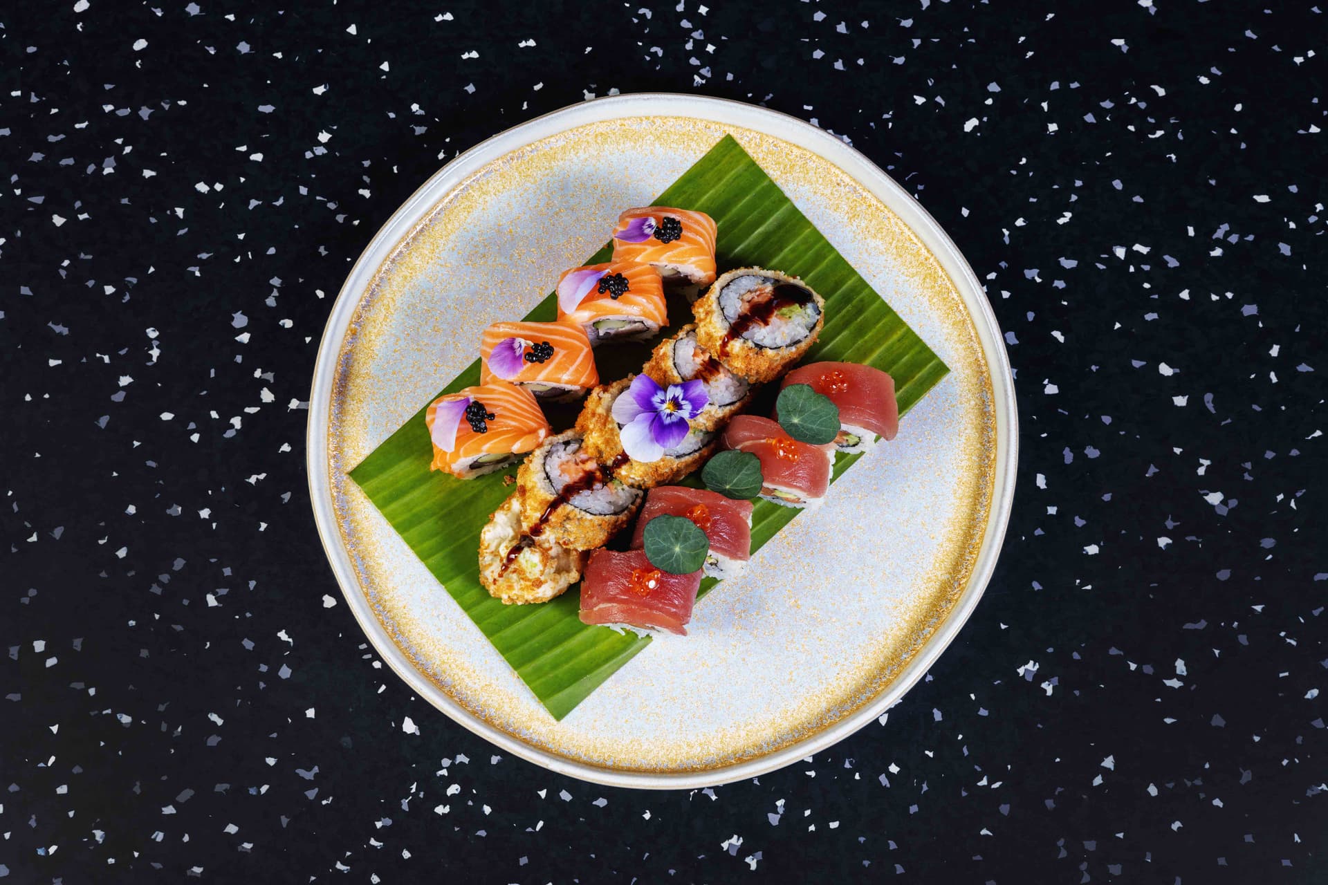 <p>Assorted maki rolls</p>